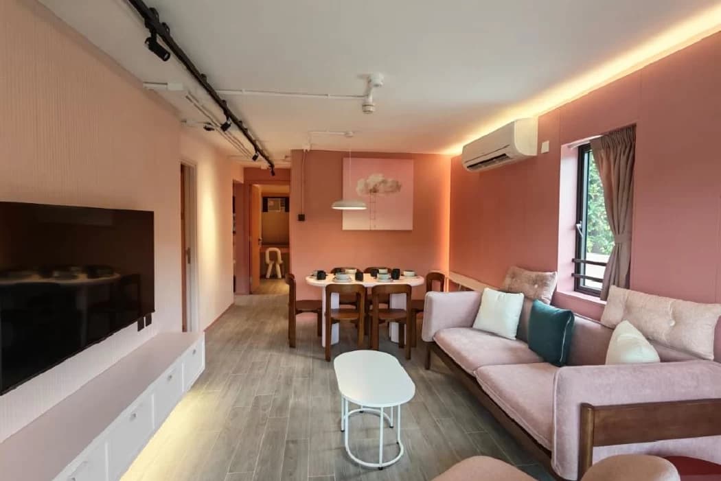 Standard 3-bedroom hotel room for rent in Hong Kong Disneyland Resort | Ma Wan 1868 waterfront holiday home