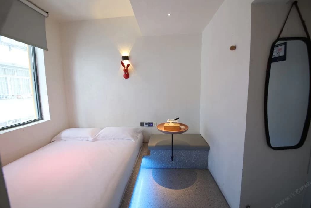 Guose Tianxiang Amusement Park/Wenjiang University Town Standard Hotel 1-Bedroom Apartment for Rent | YoTu INS Apartment (Chengdu Wenjiang University Town Branch 1)