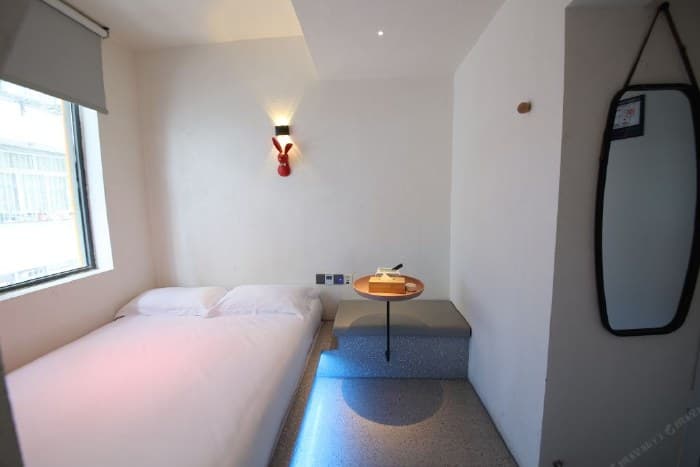 Tuski INS King Room