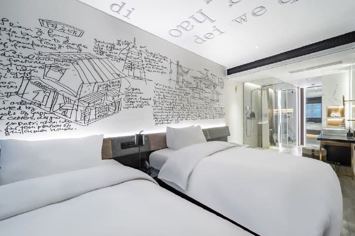Deluxe Twin Room