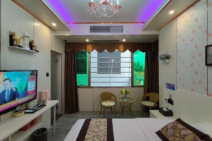 Enjoy a romantic king room