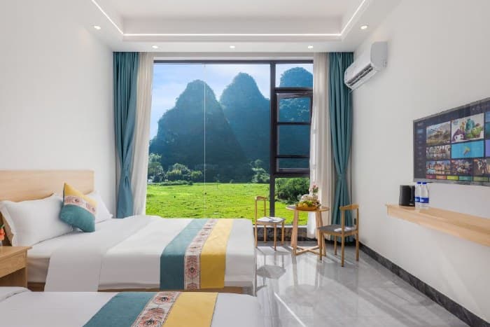 Yu Mei Mountain View Twin Room (Panoramic Floor-to-Ceiling Window + Smart Toilet)
