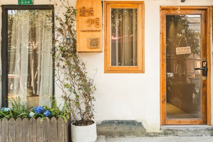 Qingpu Zhujiajiao/Dongfanglvzhou Entire Apartment for Rent (2 Bedrooms) | Man Du Xiao Ju