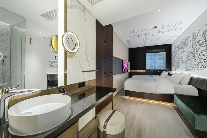 Standard 1-bedroom hotel room for rent in the People's Square area | Jinglai Hotel - Luxury (Shanghai North Bund Joy City Branch)
