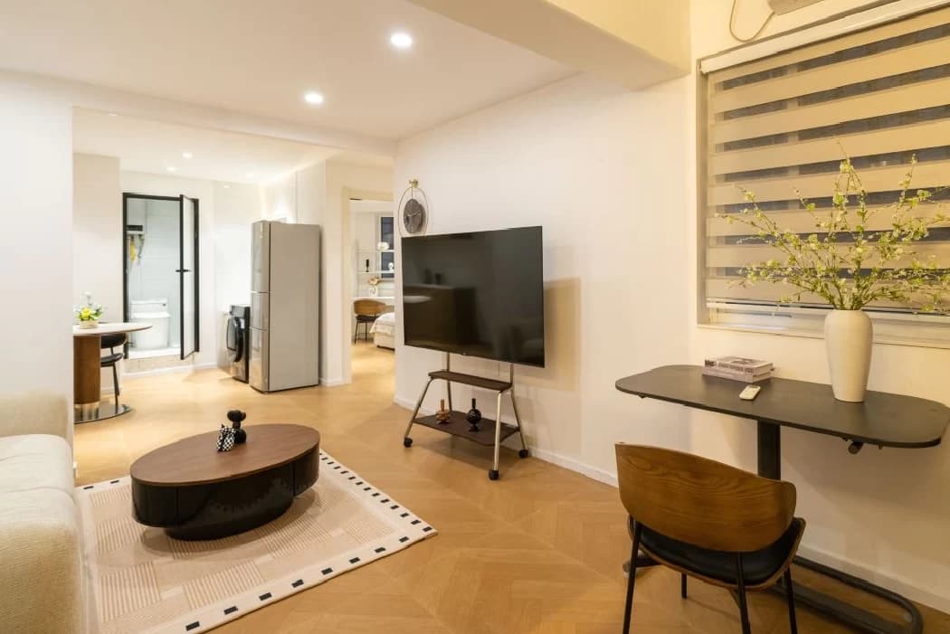 Two-bedroom standard apartment for rent near Jing'an Temple/Nanjing West Road | Guisu Homestay (Shanghai Jing'an Temple Branch)