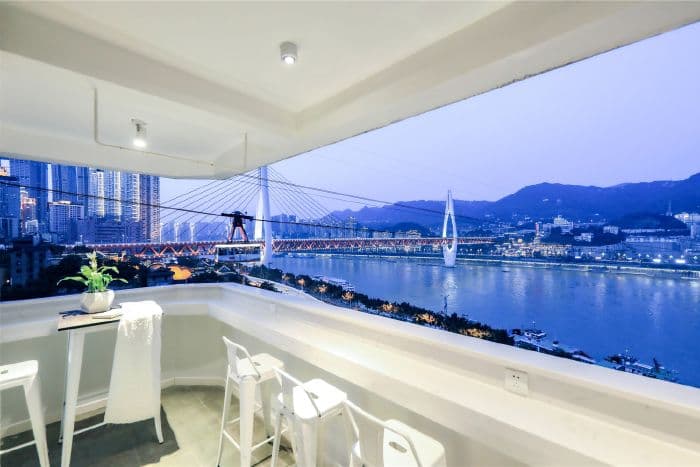 3-Bedroom Apartment for Rent in Jiefangbei/Hongyadong | Ruiying Space