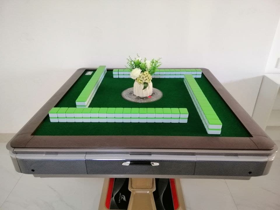View photo 1