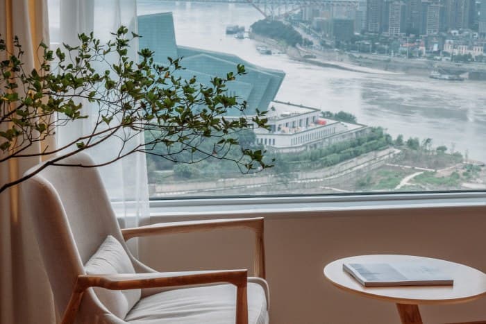 3-Bedroom Apartment for Rent in Jiefangbei/Hongyadong | Landlord - Moon
