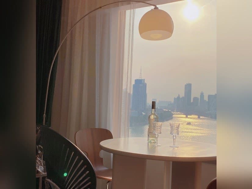 [French Romance - River View Villa]