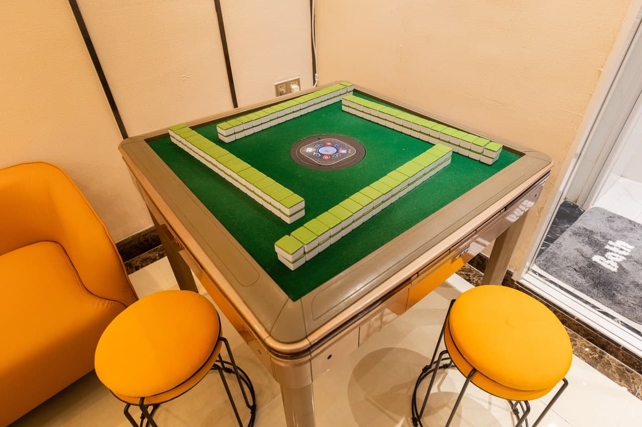 Fully equipped with entertainment facilities