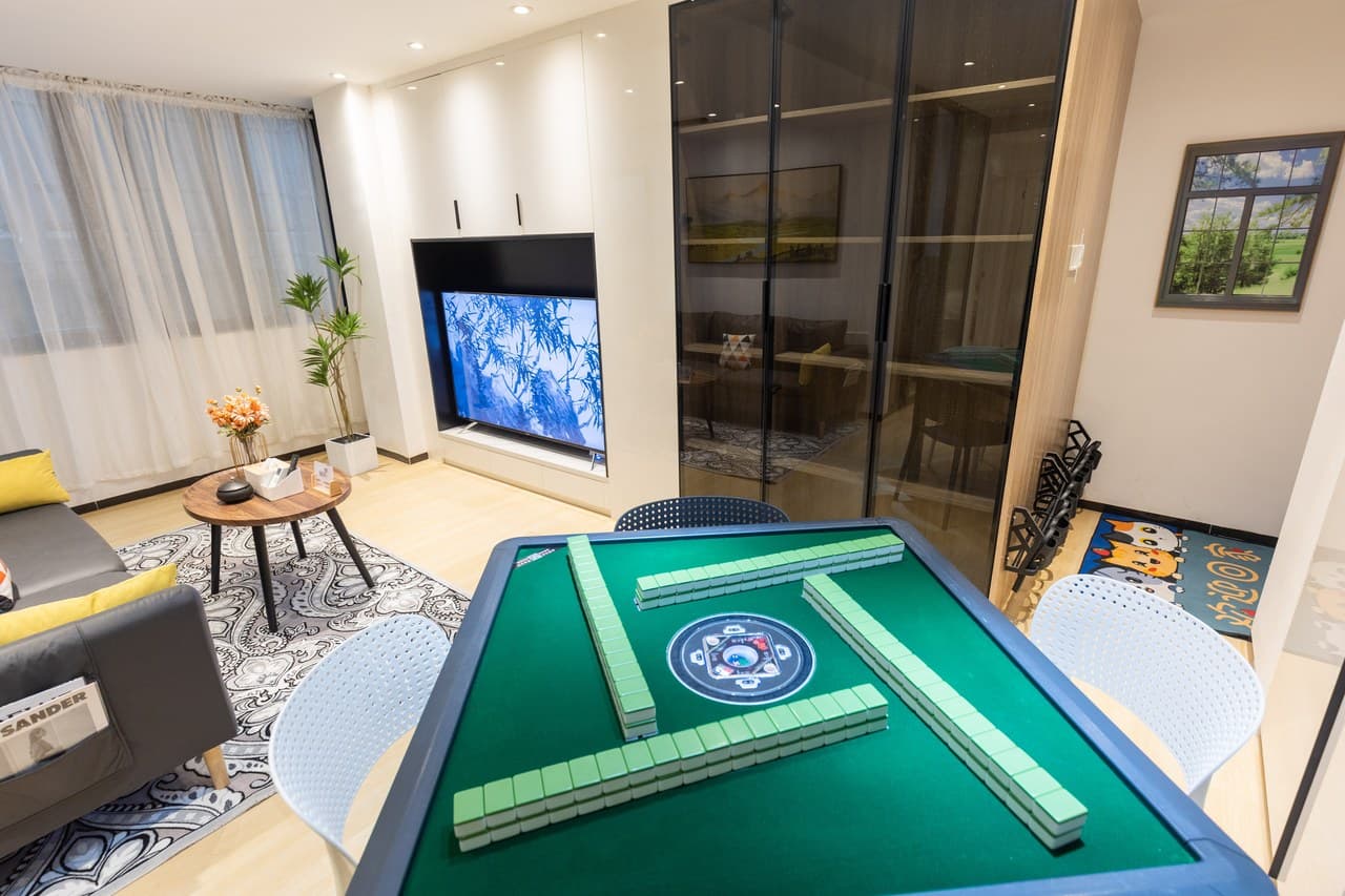 Fully equipped with entertainment facilities