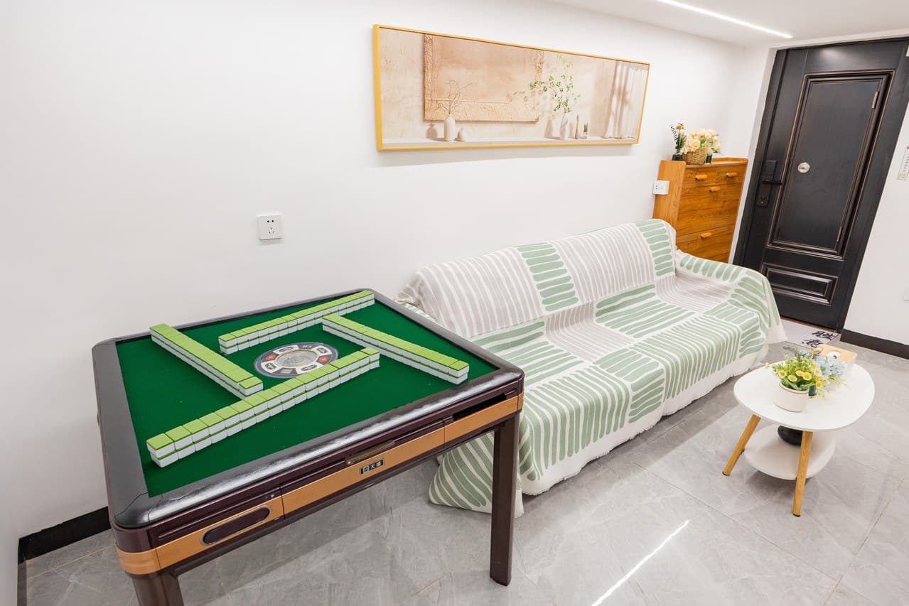 Roller coaster mahjong machine and home theater