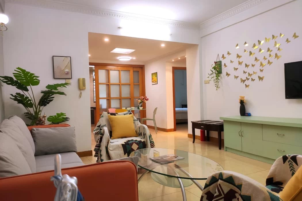 View photo 4