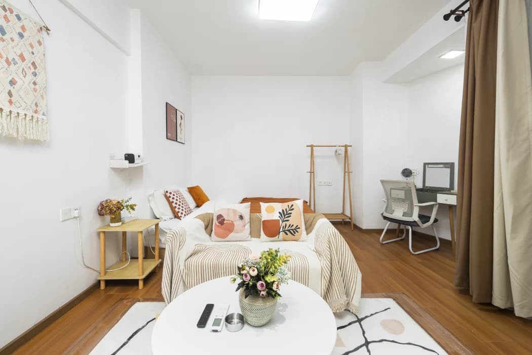 1-Bedroom Apartment for Rent in Jiefangbei/Hongyadong | Casa International Apartment Jiangyue Huating
