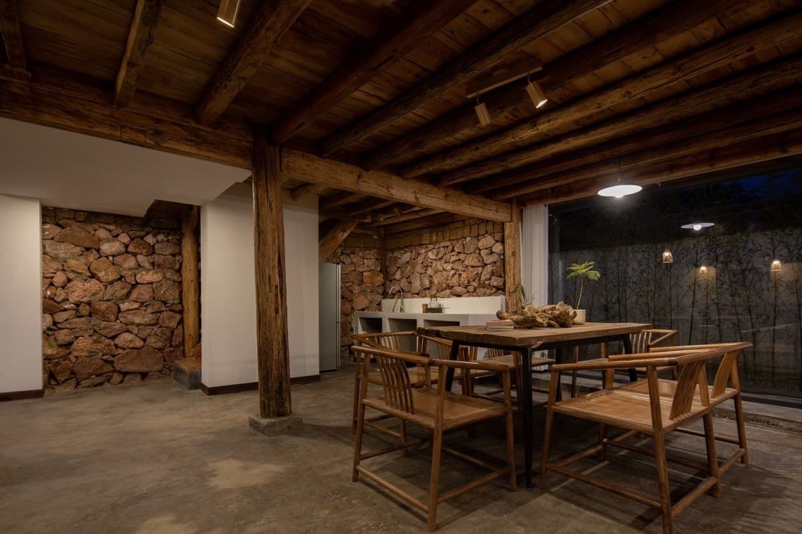 One courtyard, one living room
