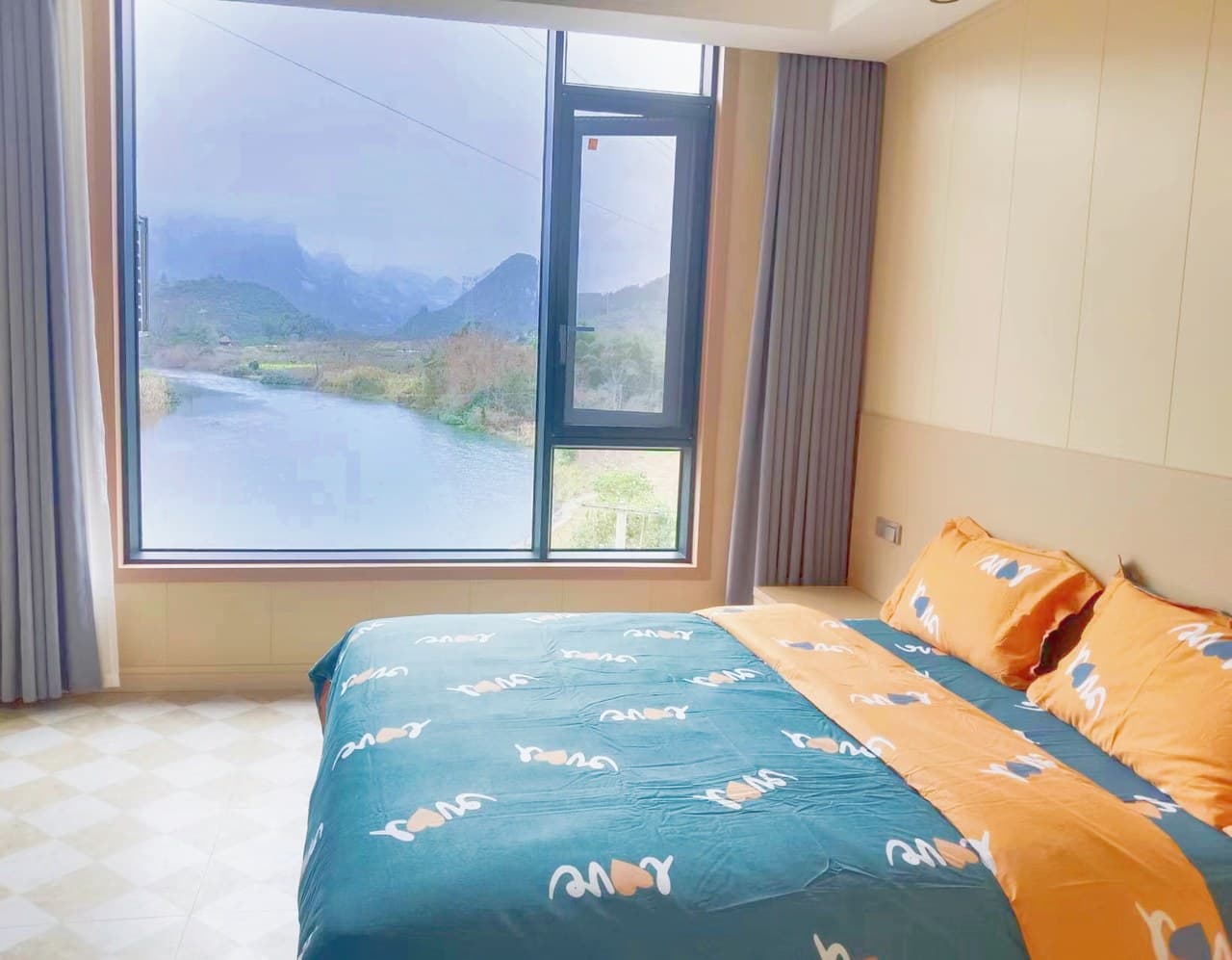 Various room types are available, suitable for staying with family and friends.
