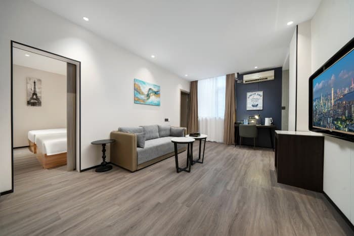 2-Bedroom Hotel-Style Apartment for Rent in Bao'an Commercial District | Fan Hua Li Executive Apartment