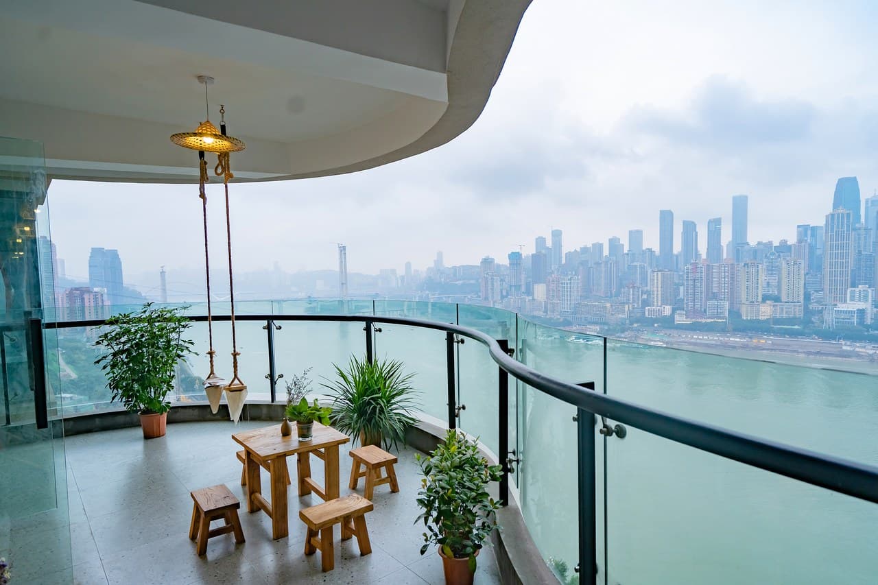A huge balcony with river views and great food options.
