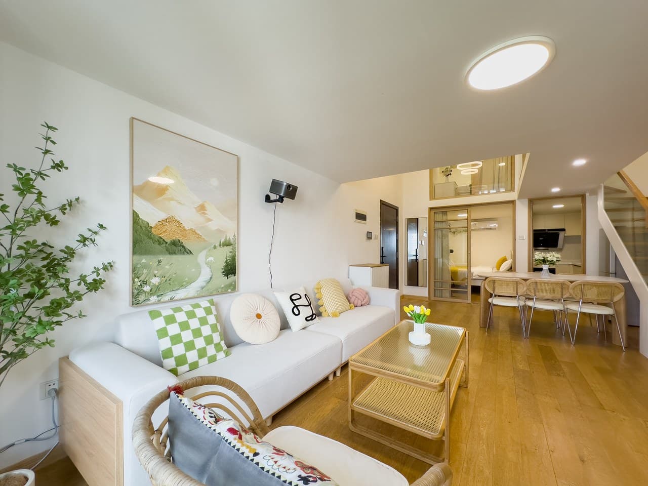 Loft duplex apartment near university