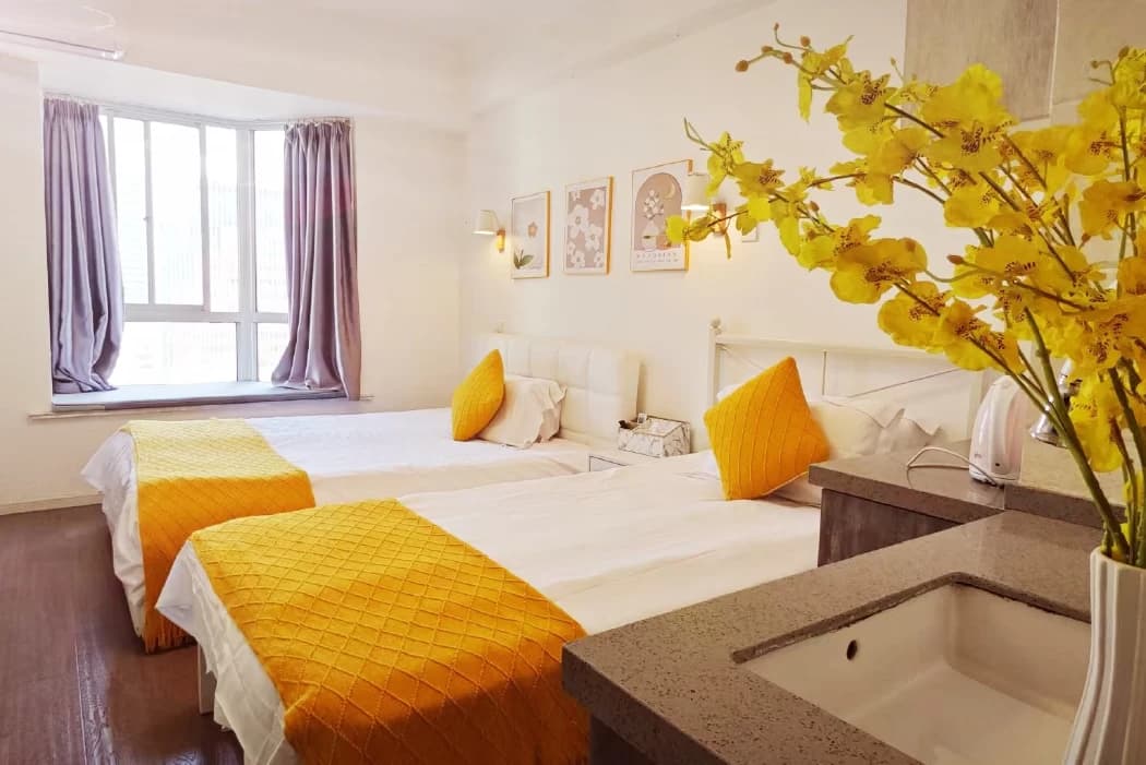 1-bedroom serviced apartment for rent in the People's Square area | Maizi Apartment & Homestay