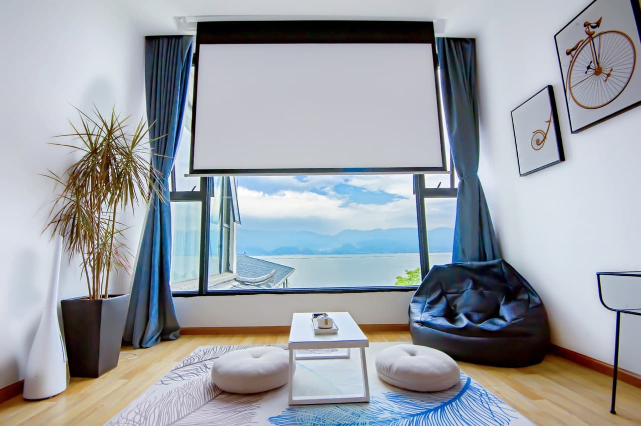 Leave behind the fatigue of your journey and relax in the cozy inn.