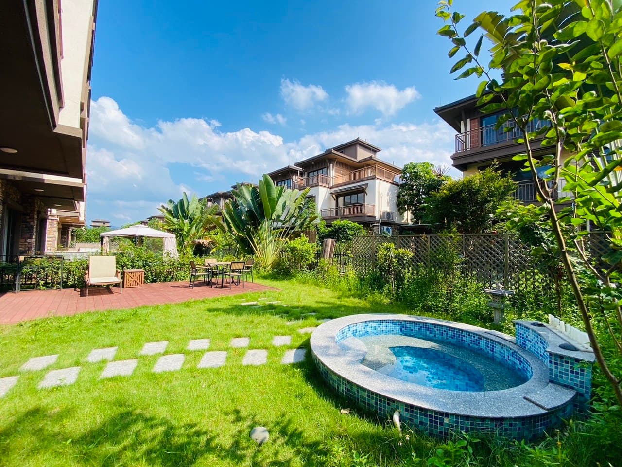 Detached house | Private garden