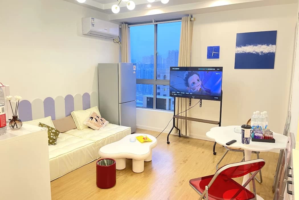 2-bedroom apartment for rent in People's Square area | Raina^^
