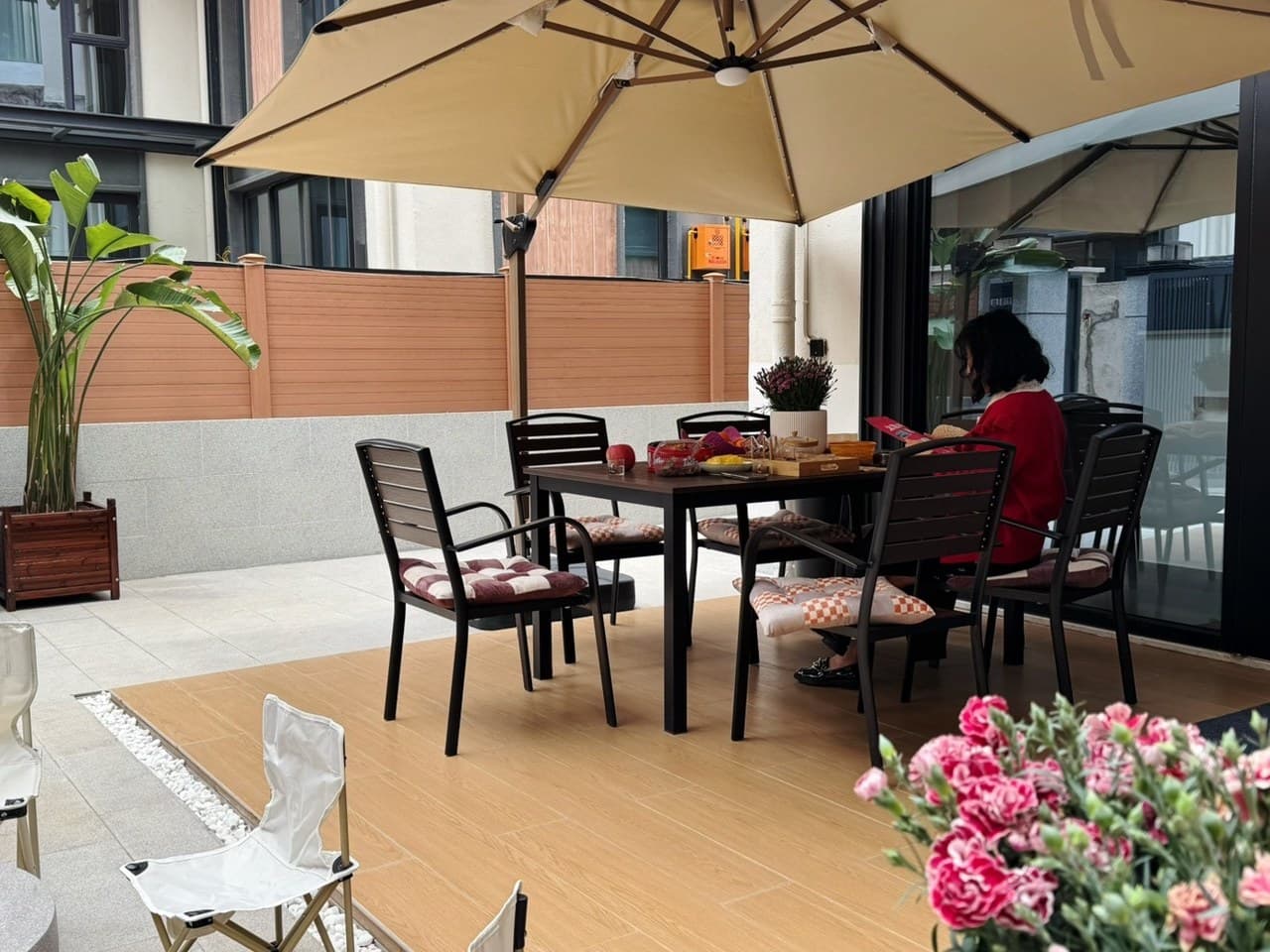 Private garden / Smart home / New renovation