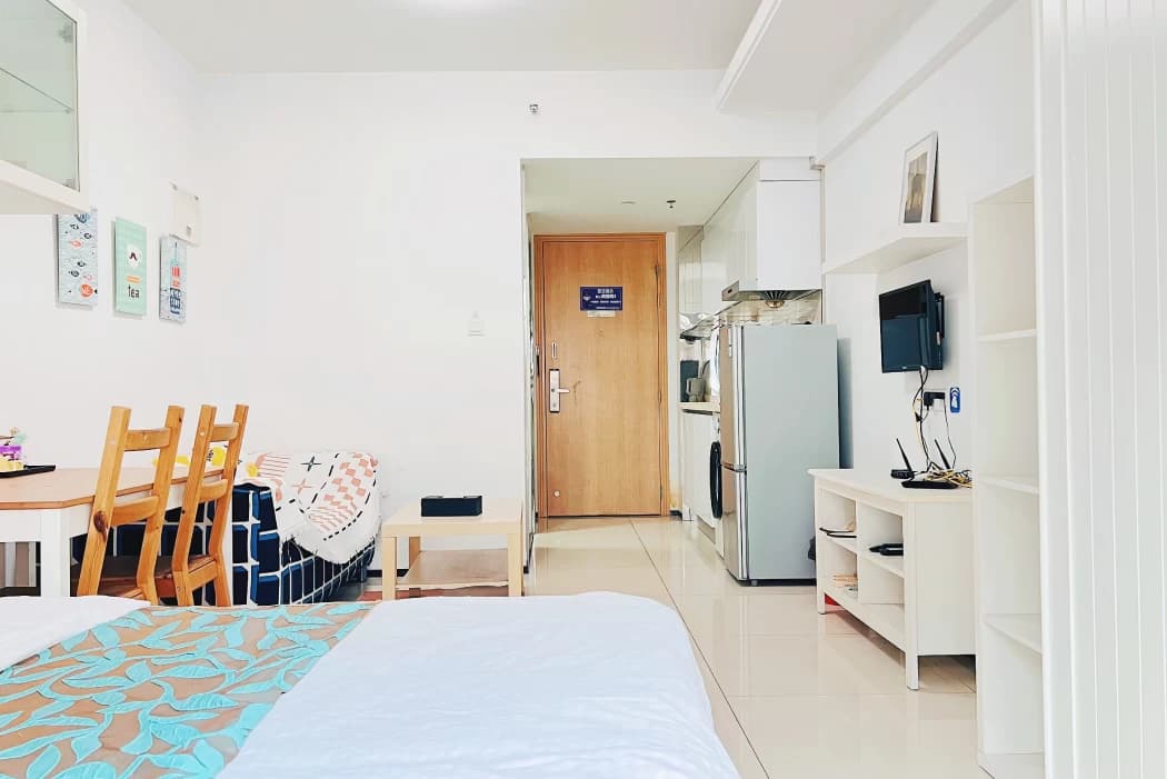 One-bedroom apartment for rent near Chimelong in Panyu/Guangzhou South Railway Station | Rami's girlfriend