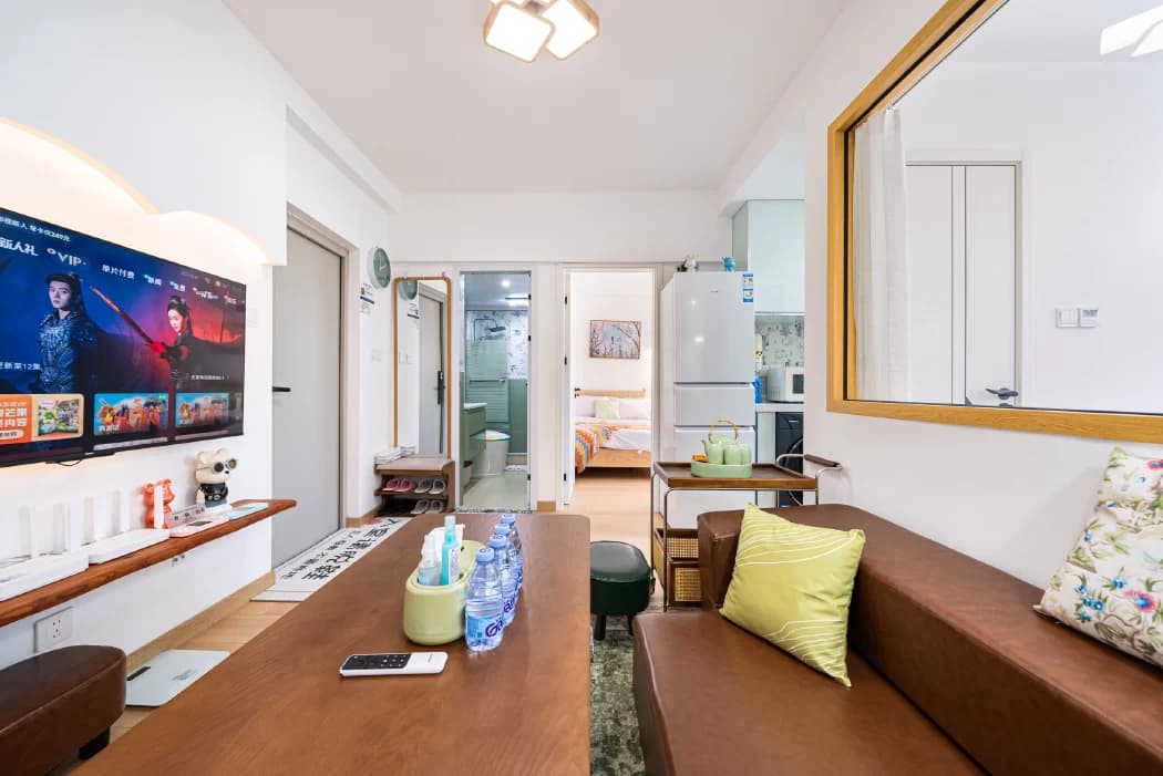 2-Bedroom Apartment for Rent near Jing'an Temple/Nanjing West Road | Andy Home & Guesthouse