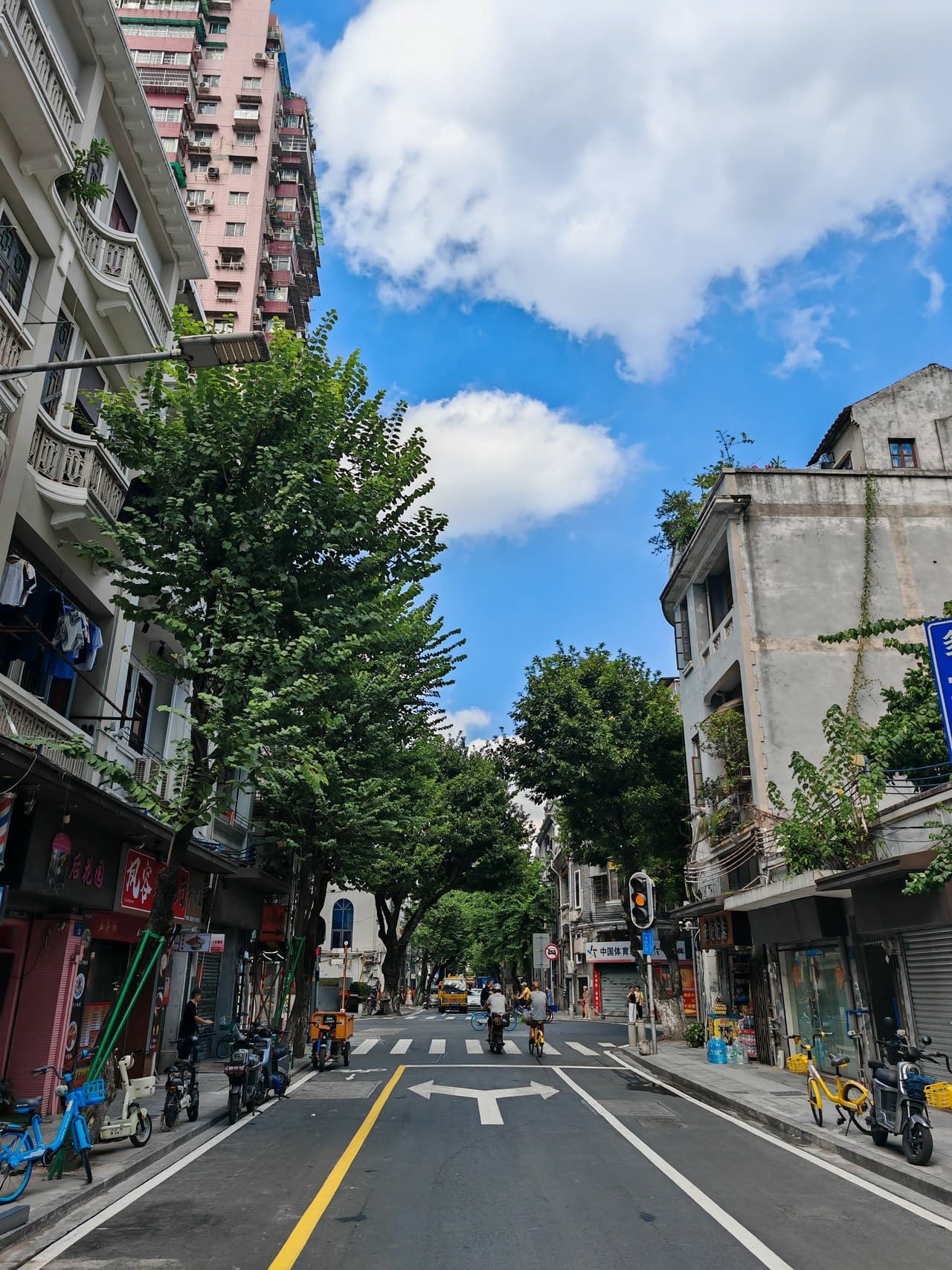 Cultural exploration: a blend of history and culture