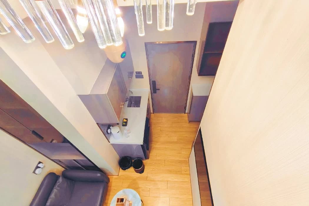 View photo 2