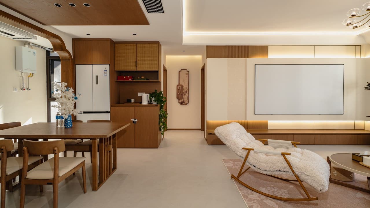 Song-style ocean view penthouse, directly facing Cangshan Mountain and Erhai Lake.