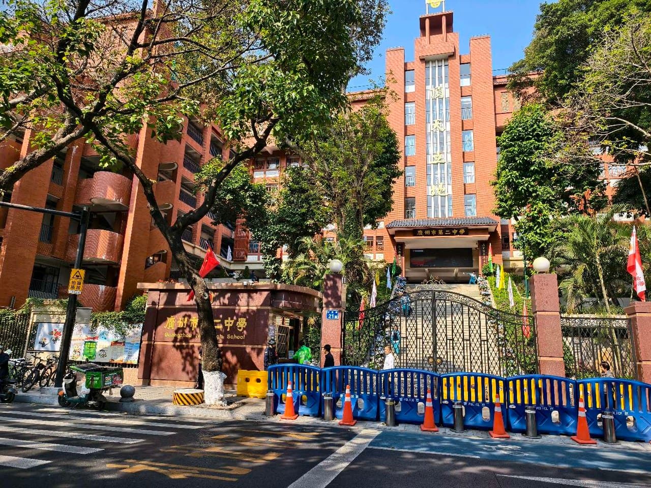 Excellent location, suitable for tourism and residence