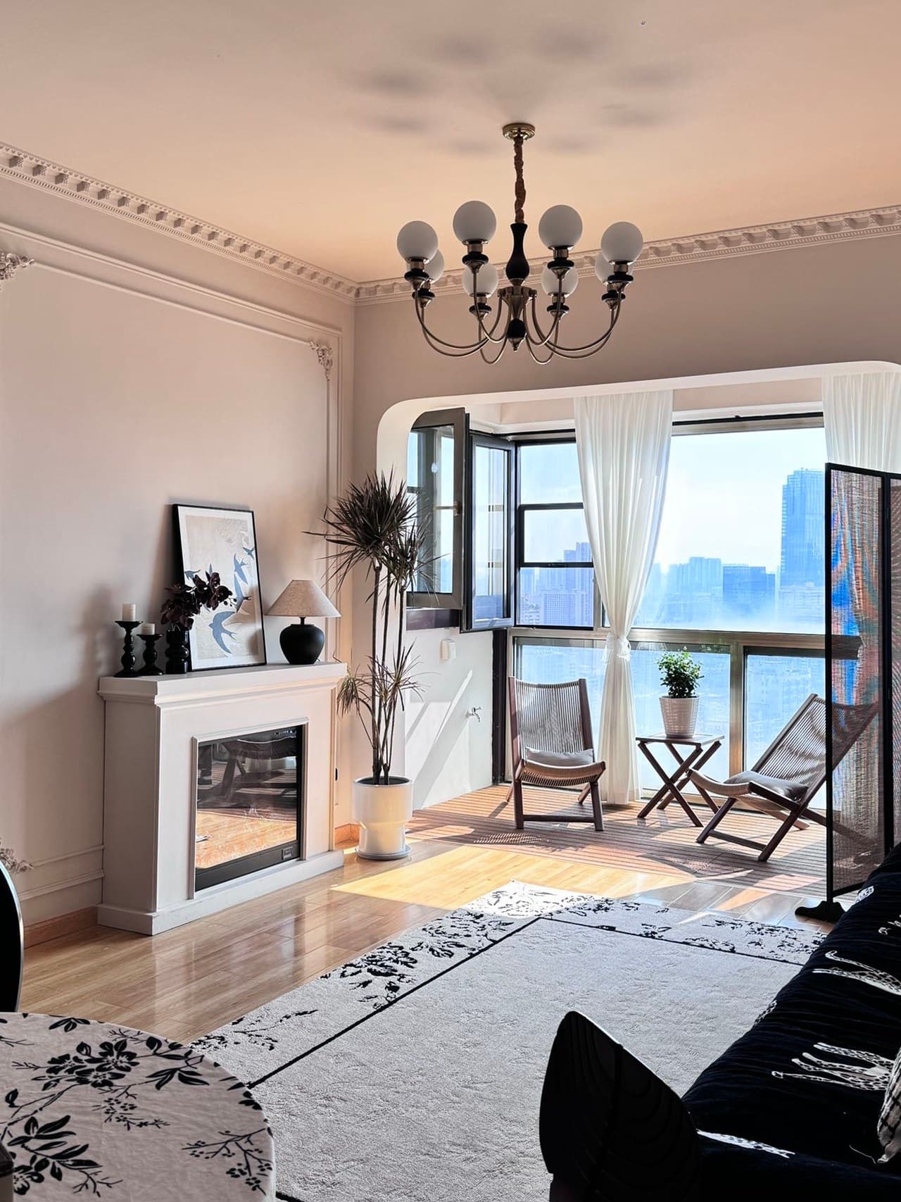 The landlord will take you on a tour of the entire city in one go…