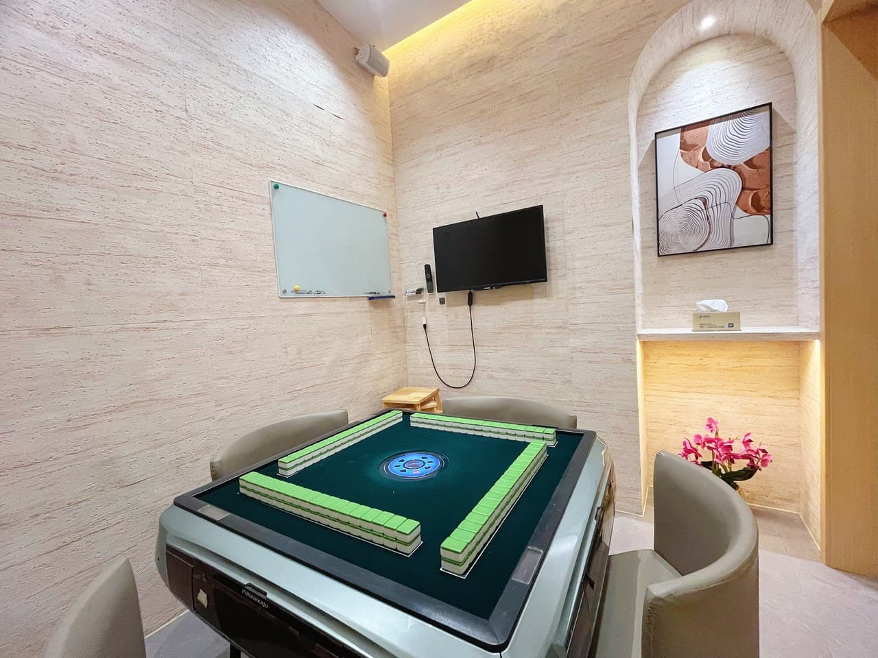 All three bedrooms face south, providing excellent natural light from above.