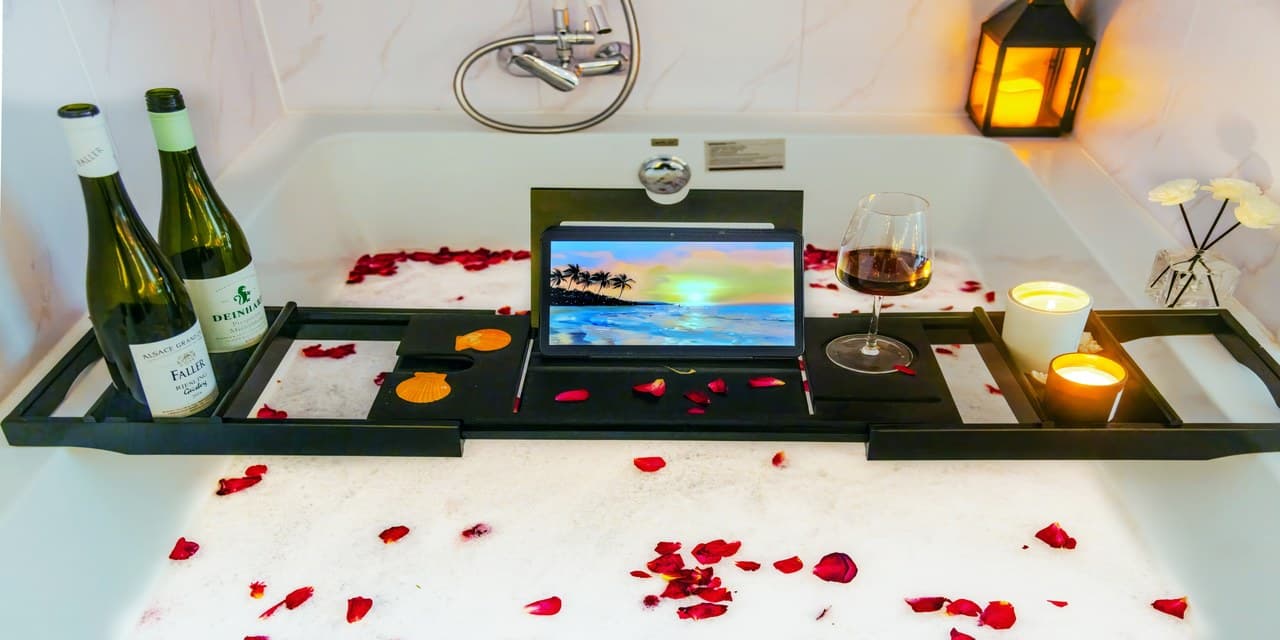 Abundant free amenities