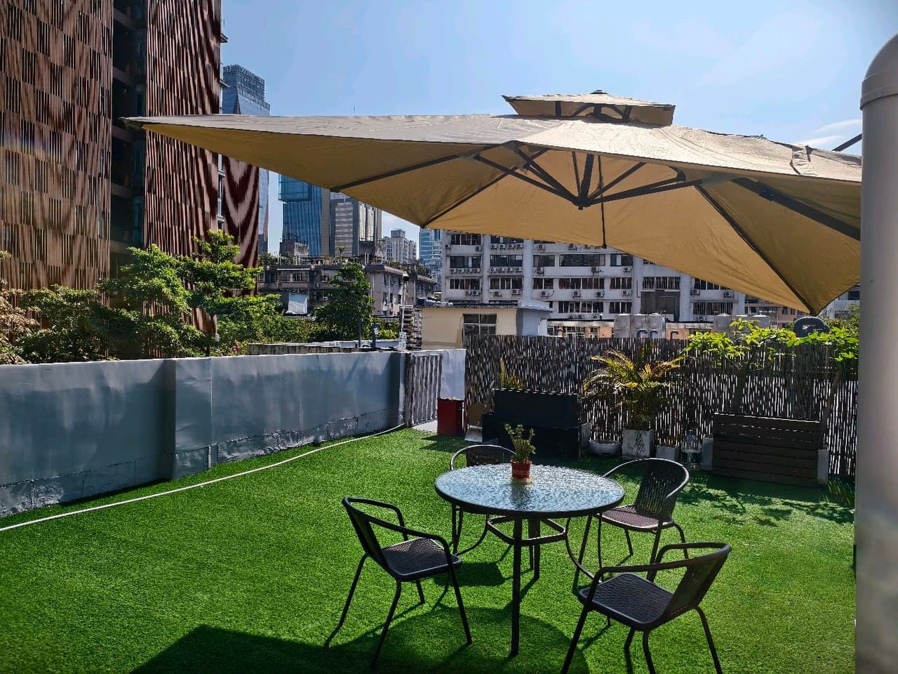 The property has complete facilities.
