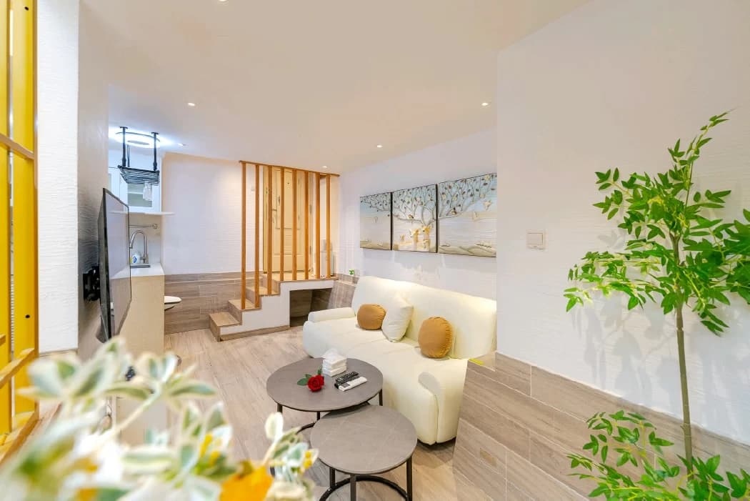 Entire duplex apartment for rent in Dapuqiao area | Shanghai Cola Homestay
