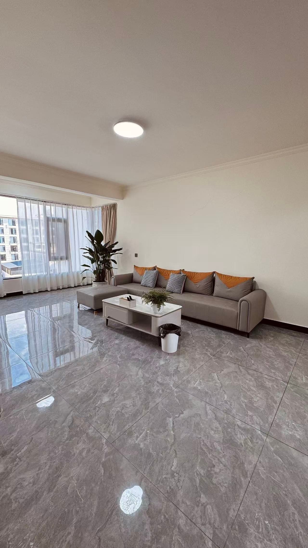 Newly Renovated | Healing Wood-Style Apartment