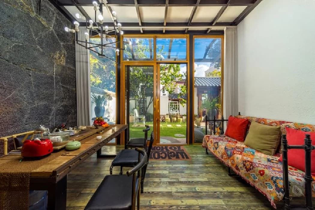 Shuhe Ancient Town 3-Bedroom Villa for Rent | Lijiang Hidden Resort Homestay