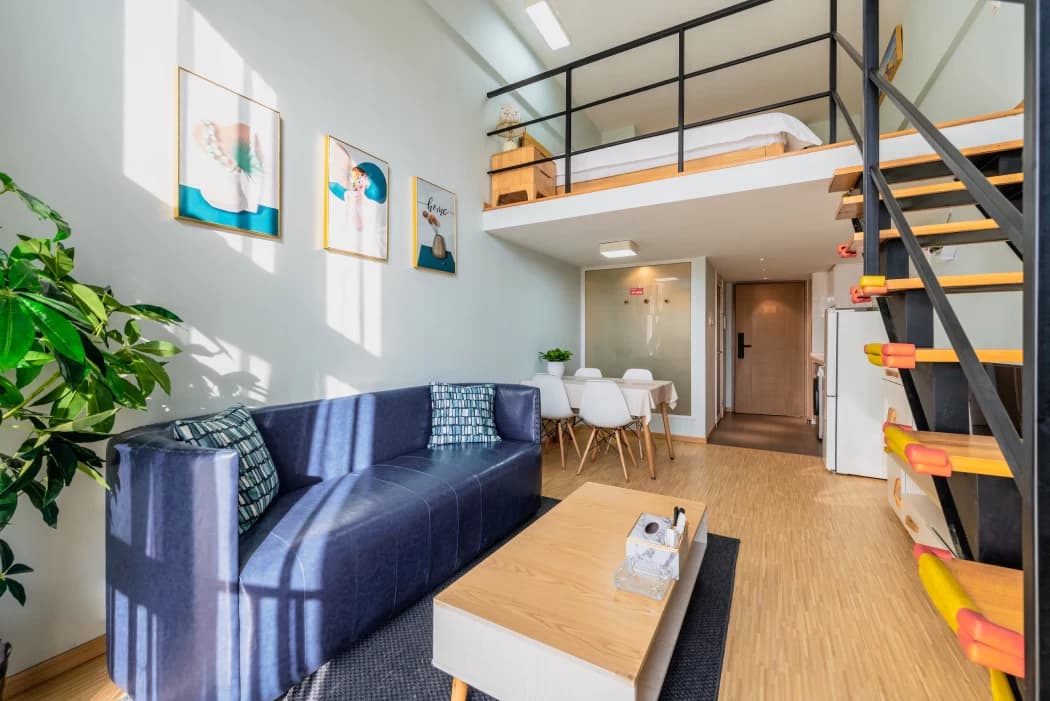 Entire duplex apartment for rent in Sandun area/Northern Software Park | Luhuachun Slow City B&B