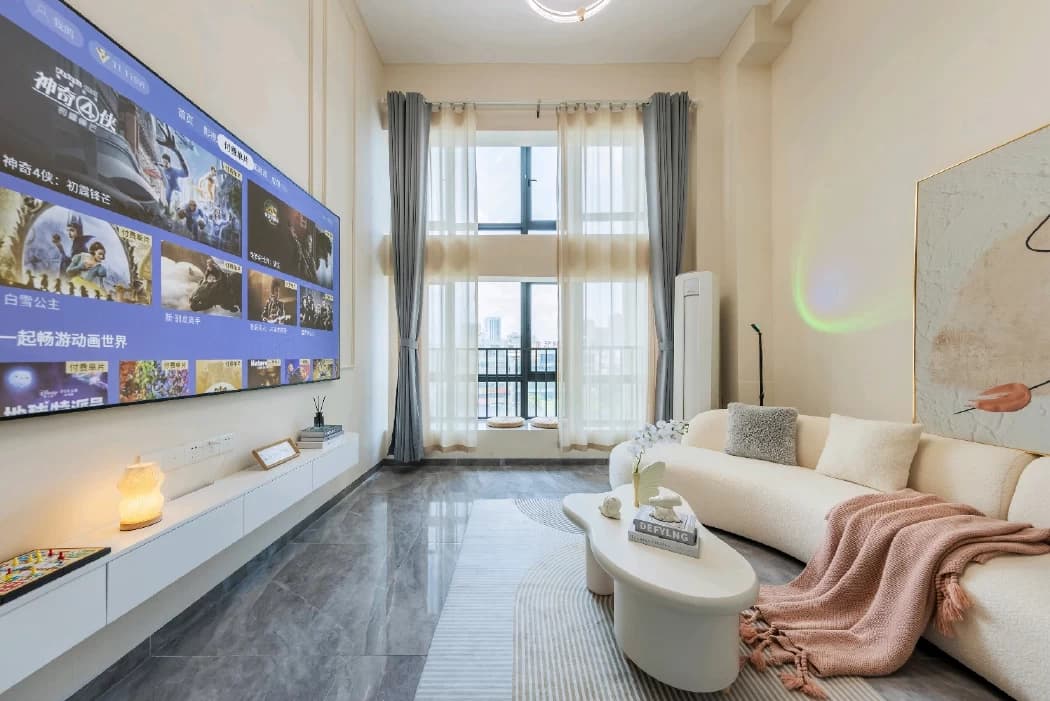5-Bedroom Duplex Apartment for Rent Near Chimelong, Panyu/Guangzhou South Railway Station | Yi Ren Xiao Zhu
