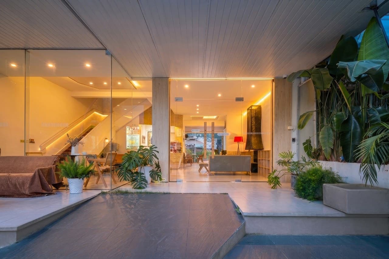 Whole building team building, family gatherings | swimming pool