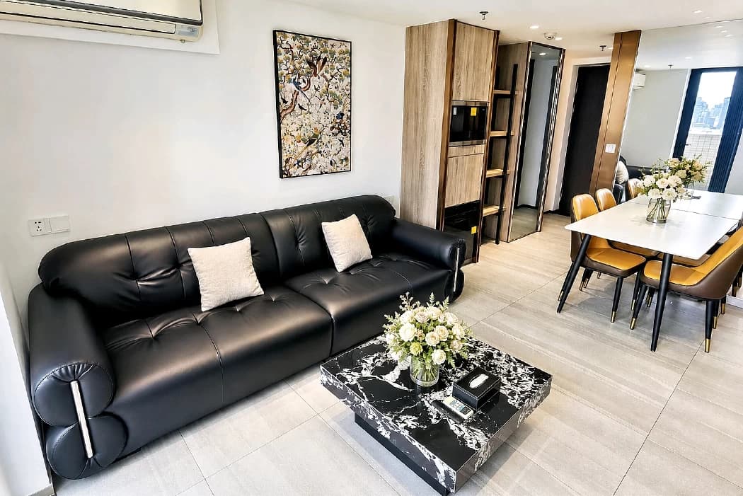 2-bedroom duplex apartment for rent in Lihe Plaza commercial area | 95 Designer Apartment