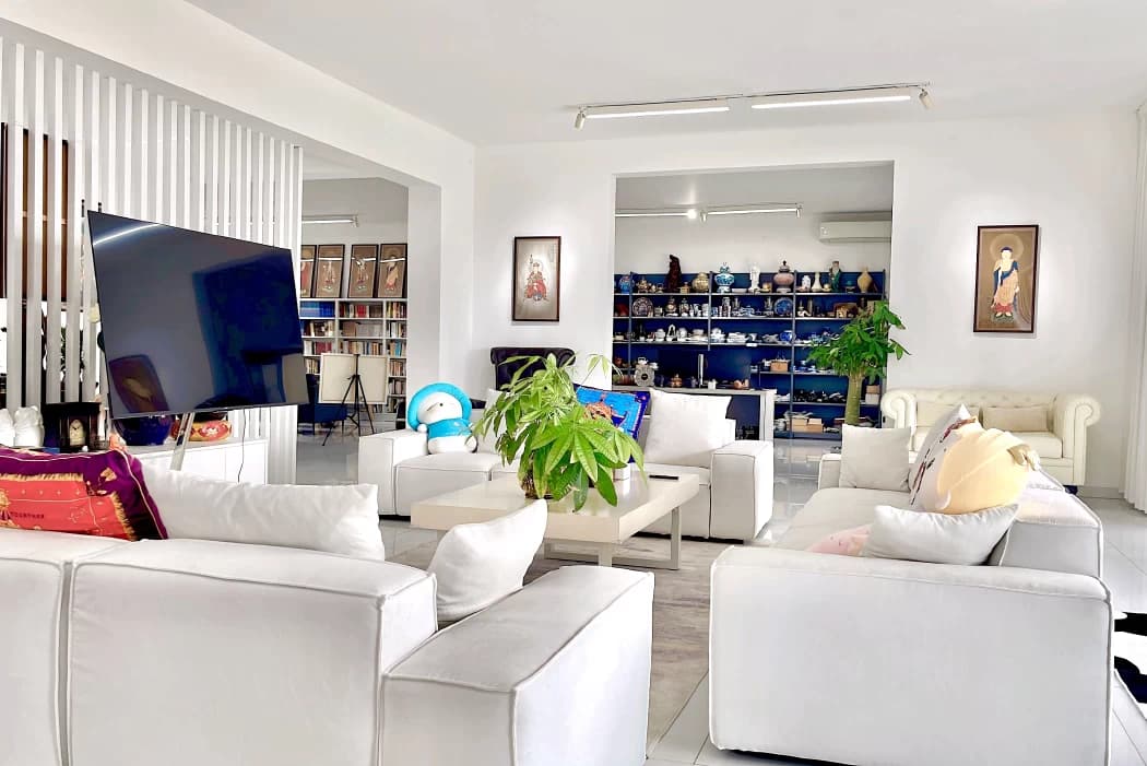 4-bedroom apartment for rent in Qiandeng Lake Resort | Jingxiuyuan Owner
