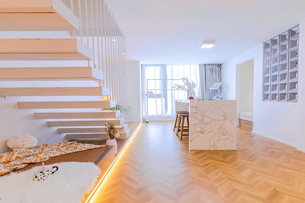 3-Bedroom Apartment for Rent in People's Square Area | Smart Magic House
