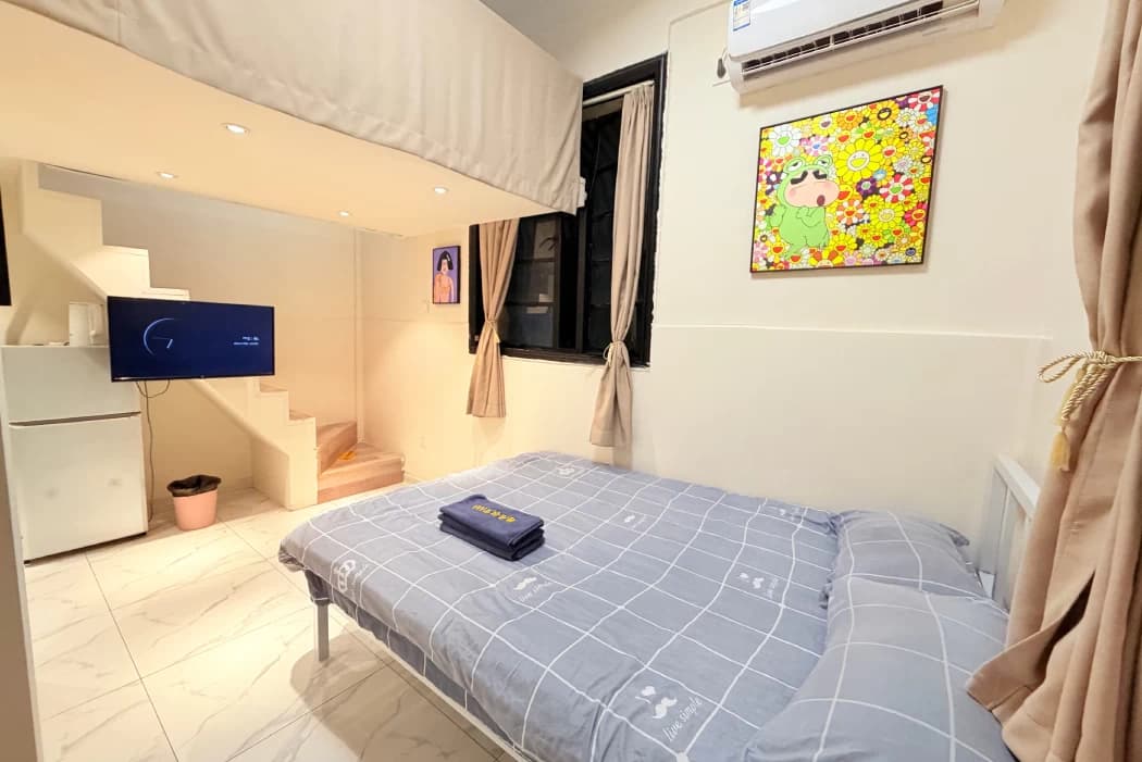 Entire duplex apartment for rent in People's Square area | Dazai Homestay
