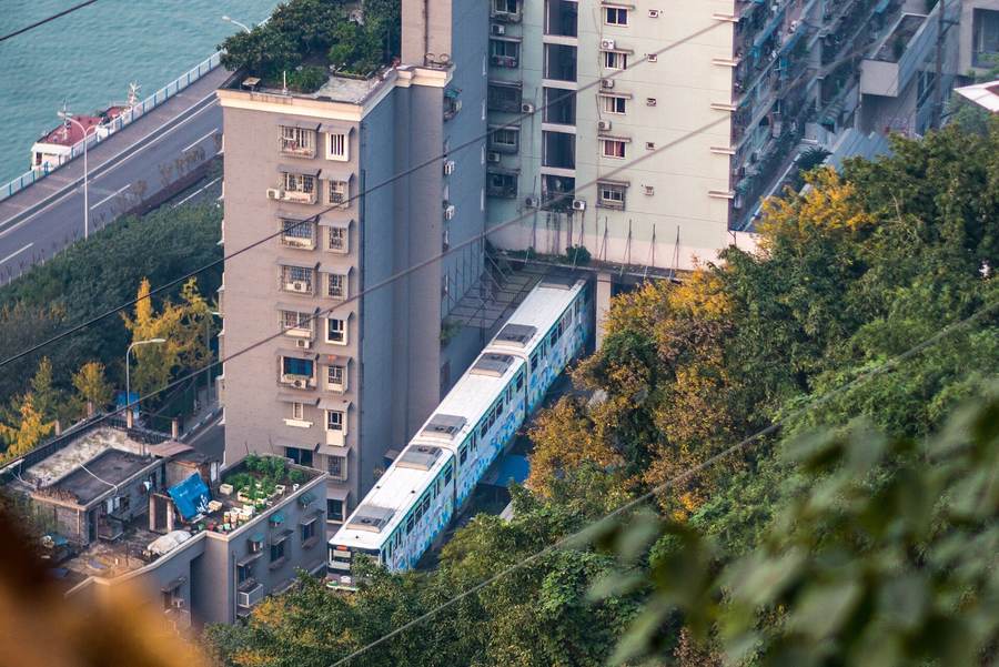 Liziba Monorail Station