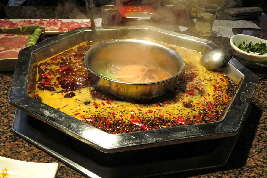 A First-Timer's Guide to Chongqing Hotpot